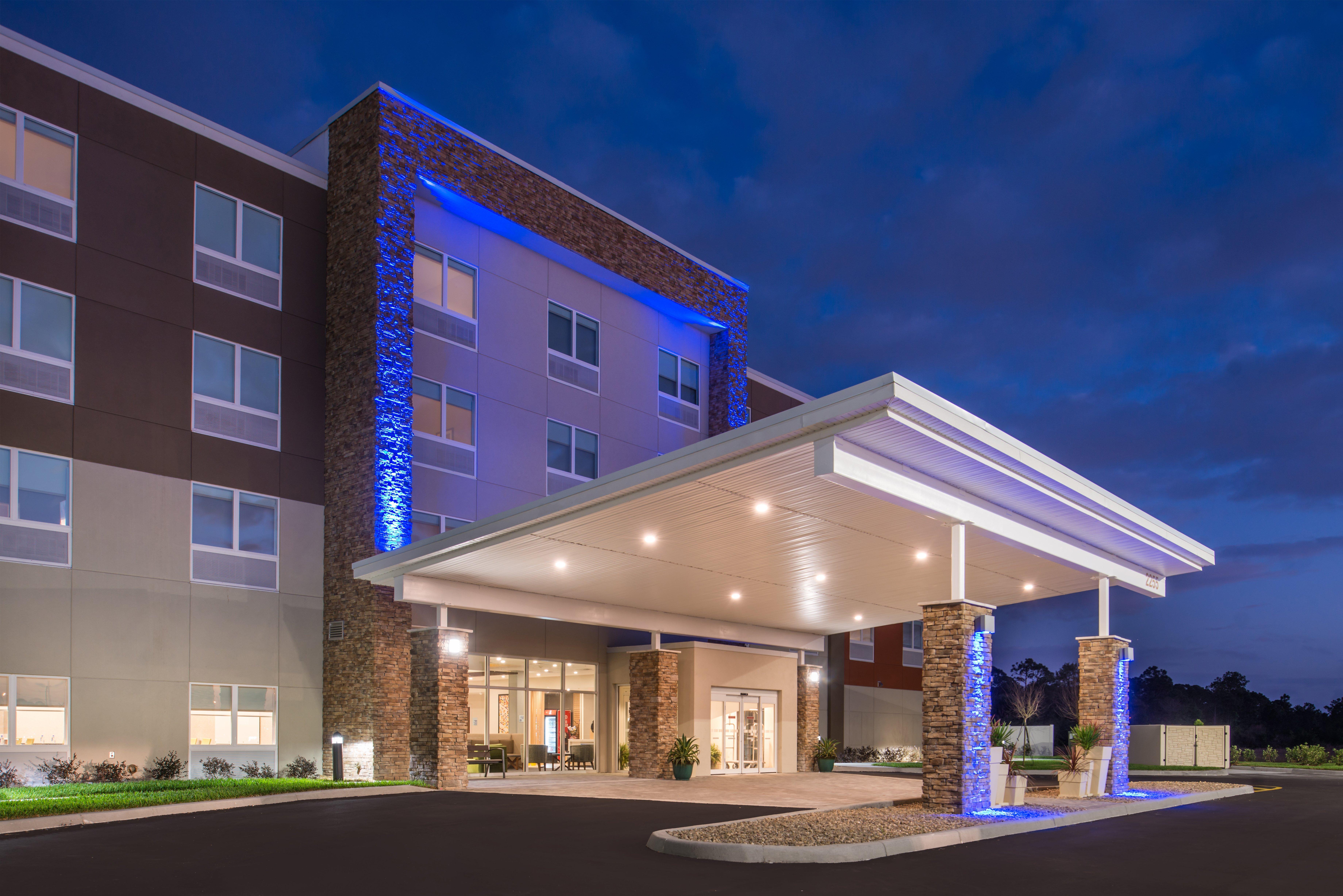 Holiday Inn Express & Suites Alachua - Gainesville Area, An Ihg Hotel Exterior foto